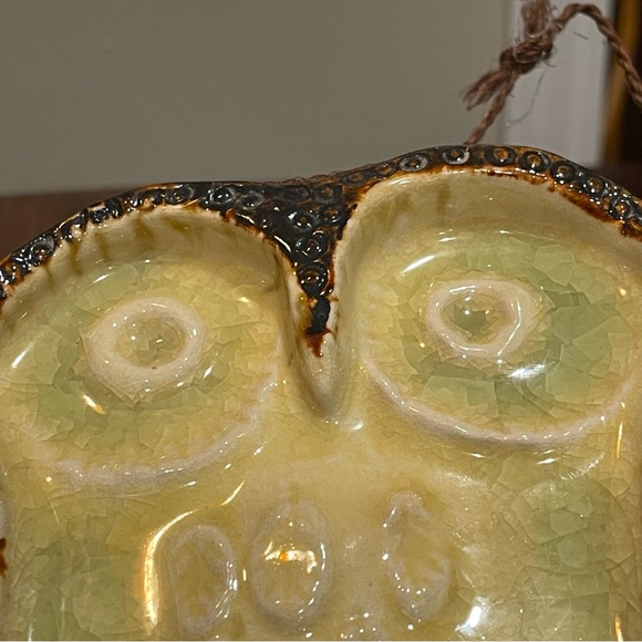 Vintage 70’s Studio Pottery Owl Wall Art or Trinket Dish/Melted Glass - Picture 7 of 16